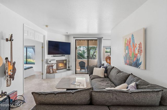 6353 N Vuelta Tajo, Tucson, AZ 85718