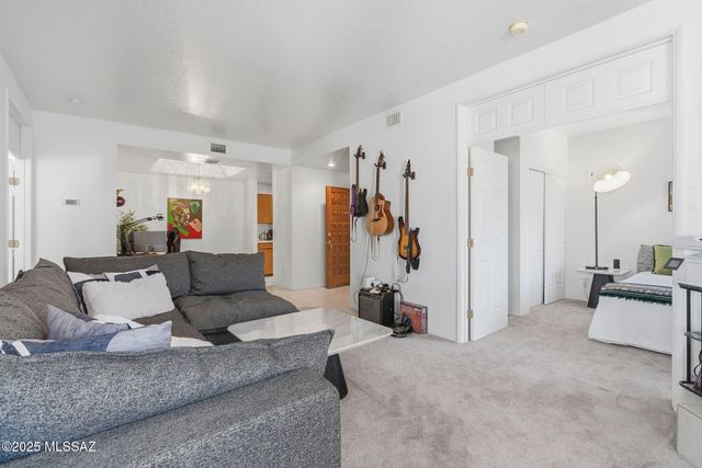 6353 N Vuelta Tajo, Tucson, AZ 85718