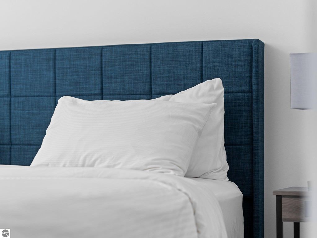 Image 14 of property listing at 2305 N US31 # 203, Traverse City, MI 49686