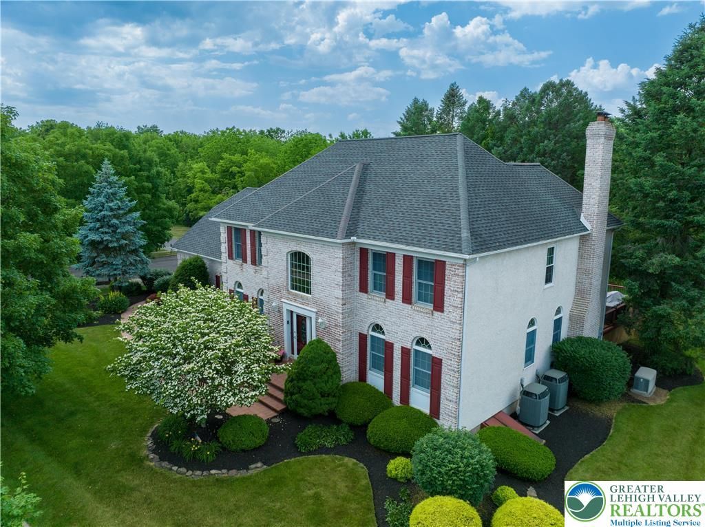2154 Gorton Drive, Lower Macungie Twp, PA 18062