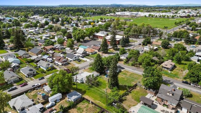 2920 N Regal St, Spokane, WA 99207
