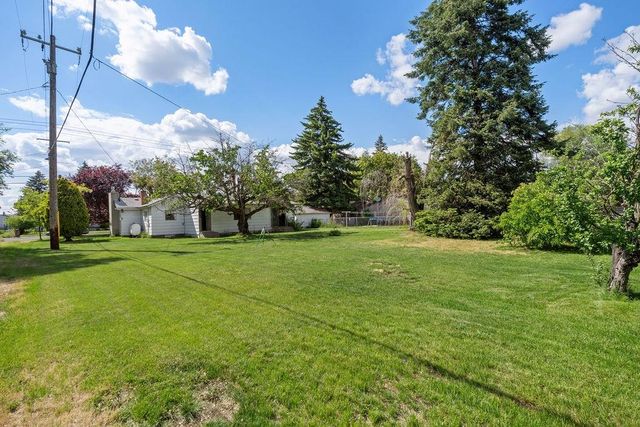 2920 N Regal St, Spokane, WA 99207