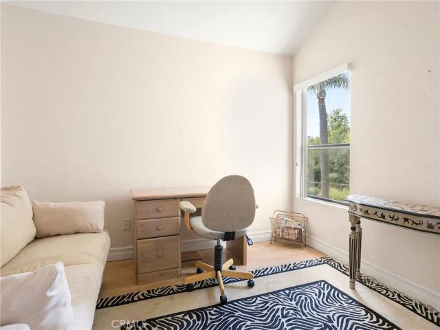 4261 Las Virgenes Road 5, Calabasas, CA 91302