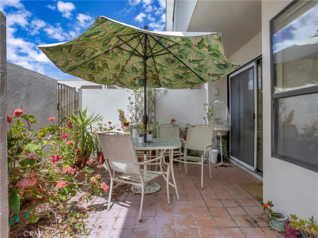 4261 Las Virgenes Road 5, Calabasas, CA 91302