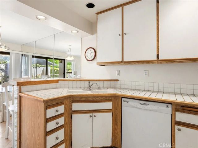4261 Las Virgenes Road 5, Calabasas, CA 91302