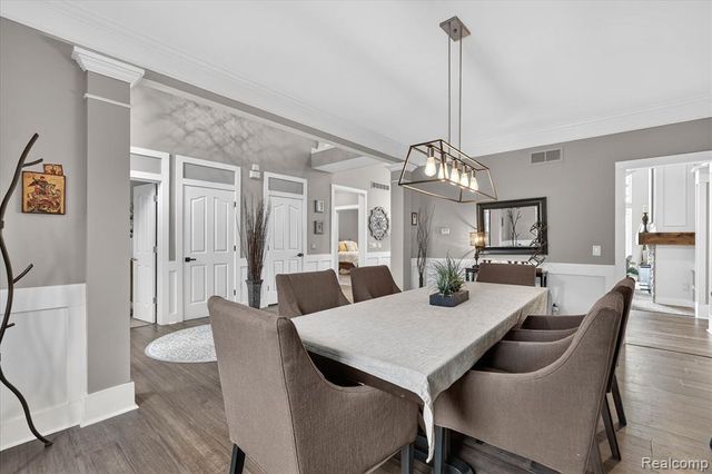 9074 Ridgefield Drive, Brighton, MI 48114