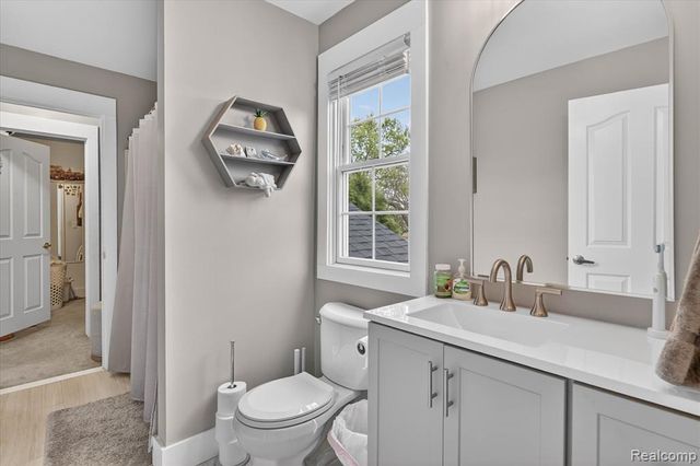 9074 Ridgefield Drive, Brighton, MI 48114