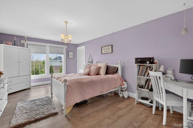 9074 Ridgefield Drive, Brighton, MI 48114