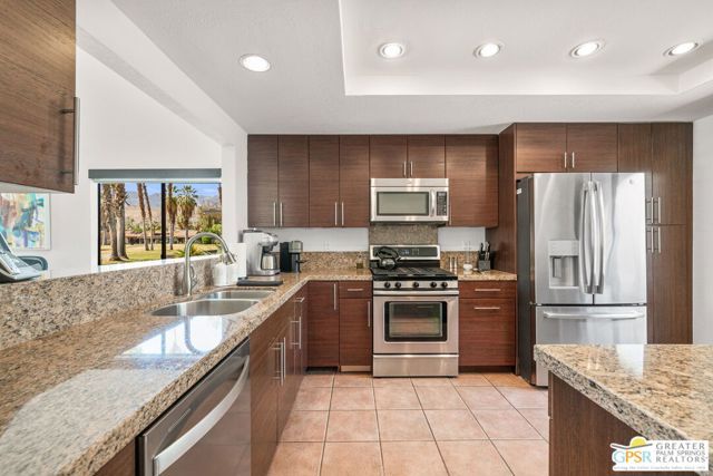 7481 Paseo Azulejo, Palm Springs, CA 92264