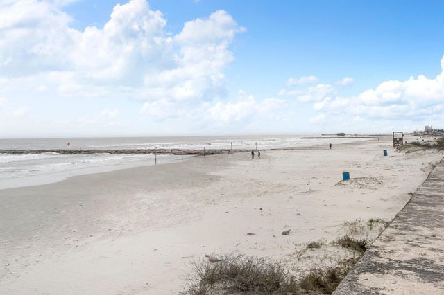 1314 30th Street, Galveston, TX 77550