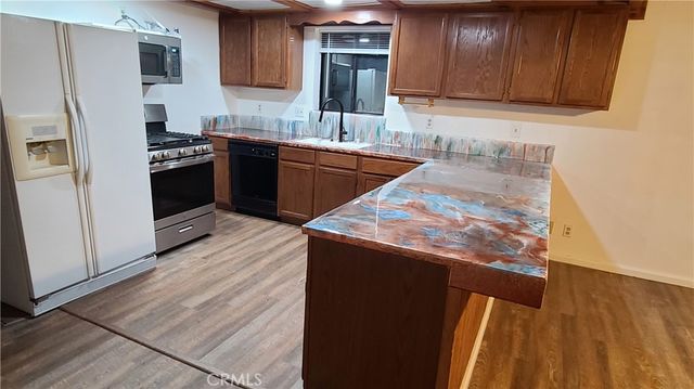 31194 Outer Highway 18 N, Running Springs, CA 92382