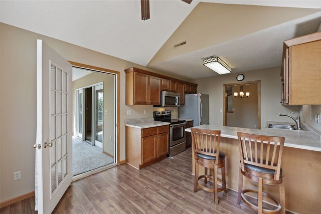 4460 Westchester Drive NE C, Cedar Rapids, IA 52402