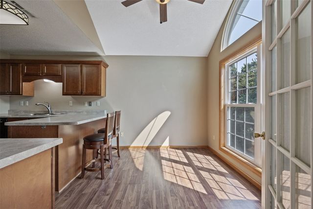 4460 Westchester Drive NE C, Cedar Rapids, IA 52402