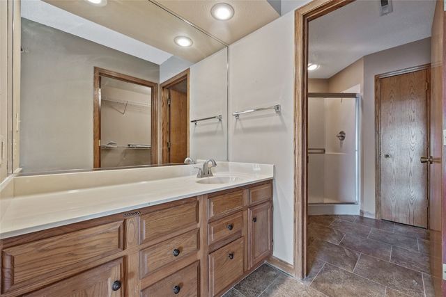 4460 Westchester Drive NE C, Cedar Rapids, IA 52402