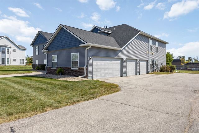 4460 Westchester Drive NE C, Cedar Rapids, IA 52402