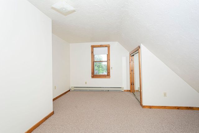 12 Ridge Rd, Shrewsbury, MA 01545