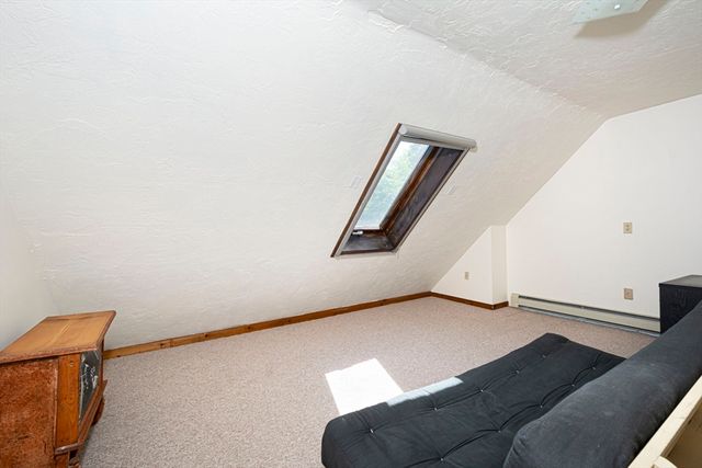 12 Ridge Rd, Shrewsbury, MA 01545