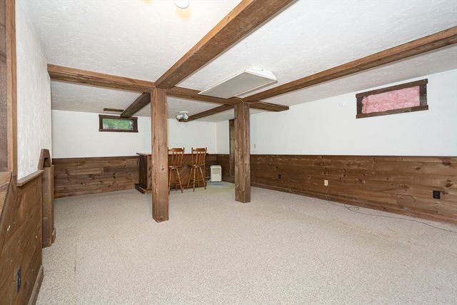 12 Ridge Rd, Shrewsbury, MA 01545