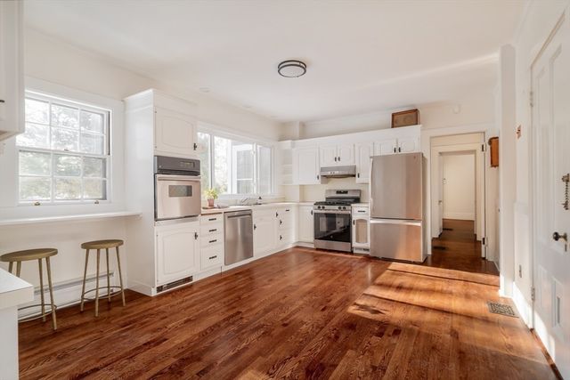 42 Lawrence Rd, Newton, MA 02467
