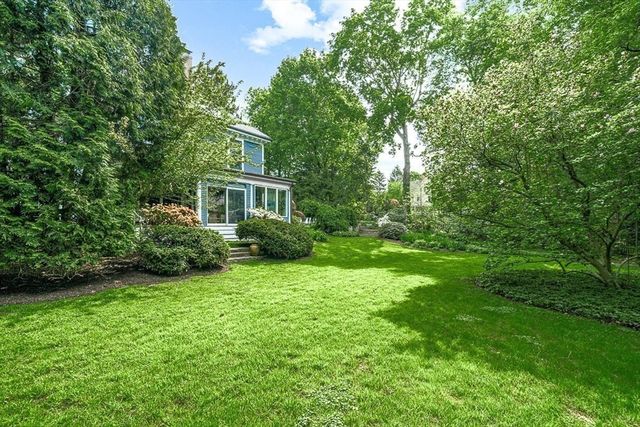 42 Lawrence Rd, Newton, MA 02467