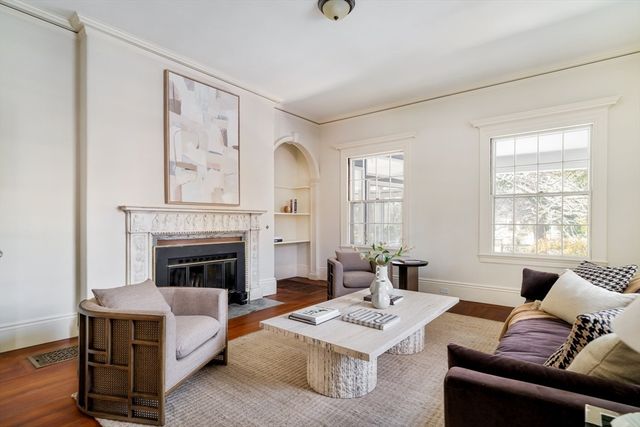 42 Lawrence Rd, Newton, MA 02467