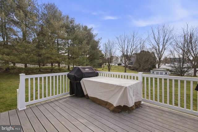 113 LEE ST, Stewartstown, PA 17363