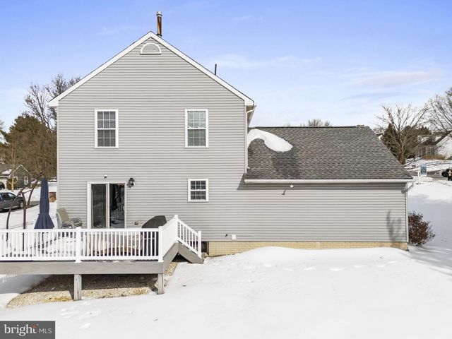 113 LEE ST, Stewartstown, PA 17363