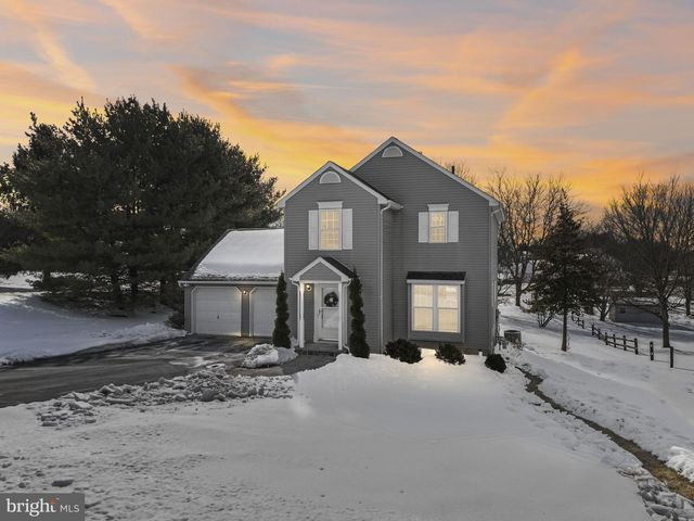 113 LEE ST, Stewartstown, PA 17363