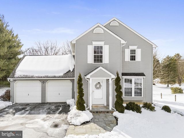 113 LEE ST, Stewartstown, PA 17363