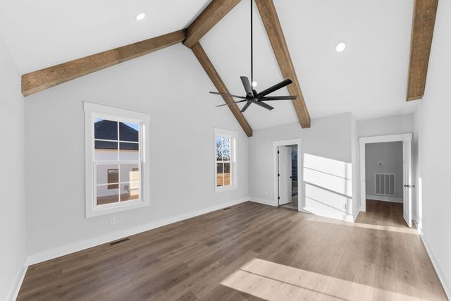 22 Peyton Place, Columbia, TN 38401