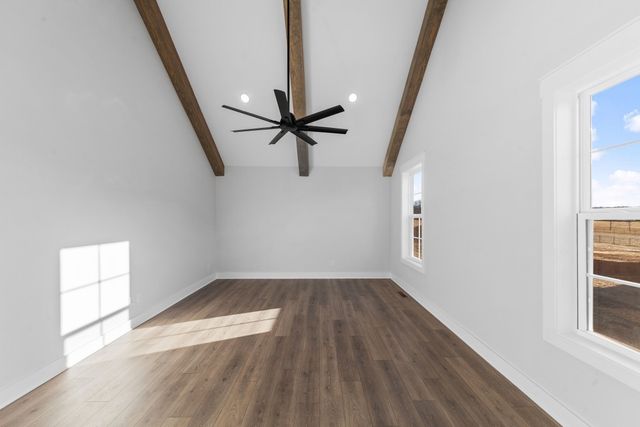 22 Peyton Place, Columbia, TN 38401