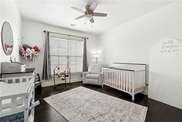 6426 44th Street, Rogers, AR 72758