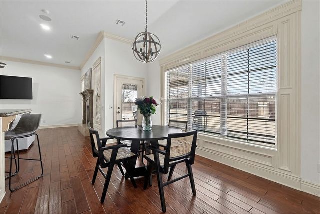 6426 44th Street, Rogers, AR 72758