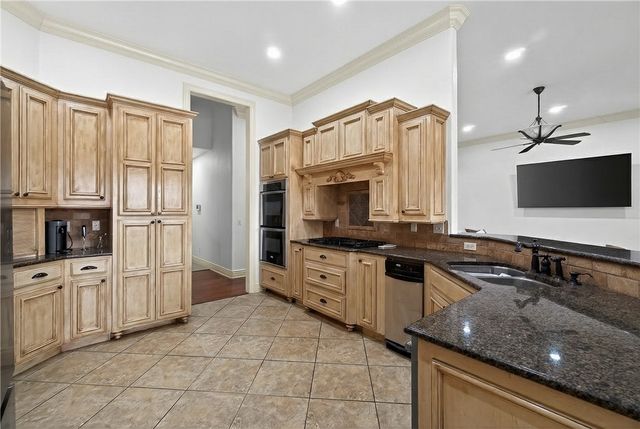 6426 44th Street, Rogers, AR 72758