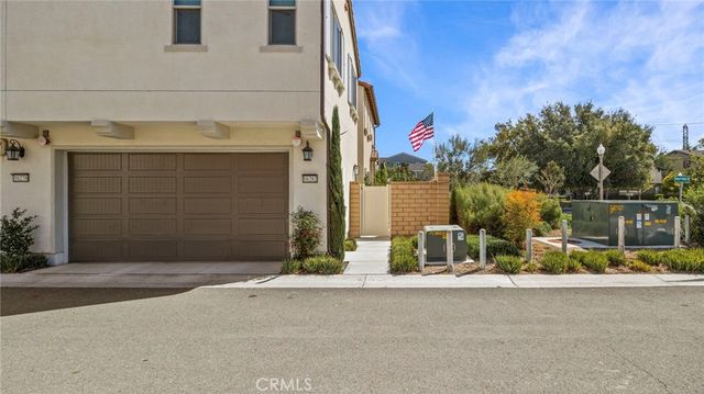 16282 Meadowhouse Avenue, Chino, CA 91708