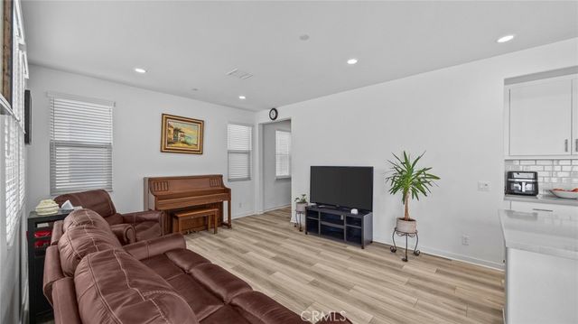 16282 Meadowhouse Avenue, Chino, CA 91708