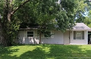 1124 Birchwood Drive, Jeffersonville, IN 47130