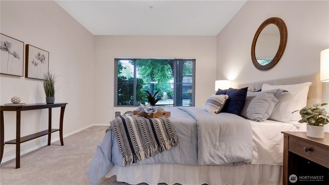 2104 Palisade Boulevard #B-7, Dupont, WA 98327