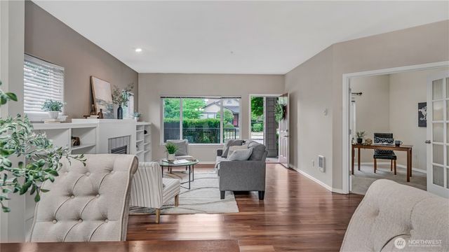 2104 Palisade Boulevard #B-7, Dupont, WA 98327