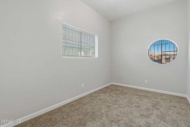 1915 OLIVE Avenue, El Paso, TX 79901