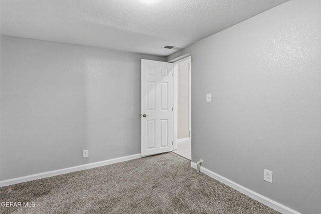 1915 OLIVE Avenue, El Paso, TX 79901