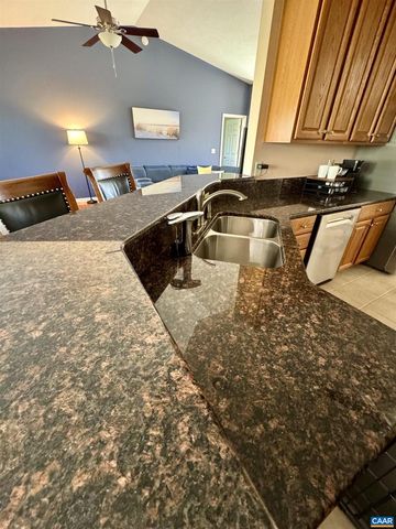 202 BARTLEY ST, Dayton, VA 22821