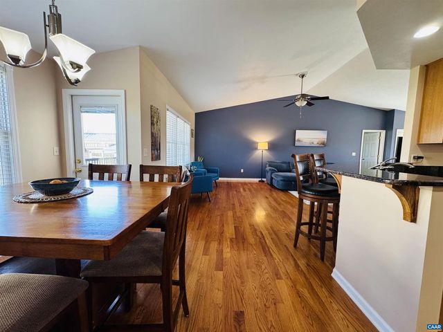 202 BARTLEY ST, Dayton, VA 22821