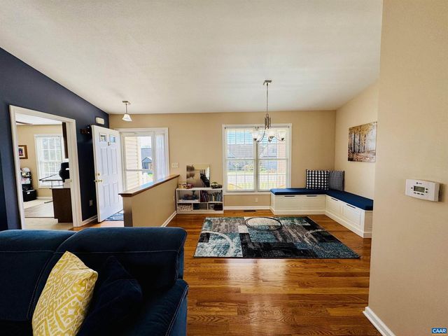 202 BARTLEY ST, Dayton, VA 22821