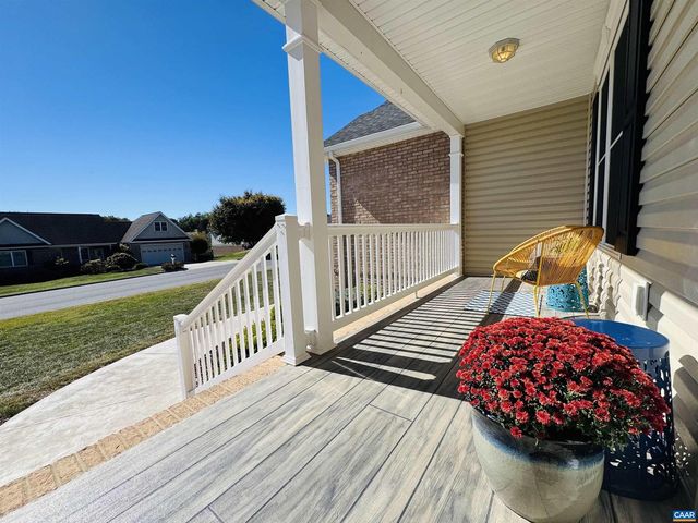 202 BARTLEY ST, Dayton, VA 22821