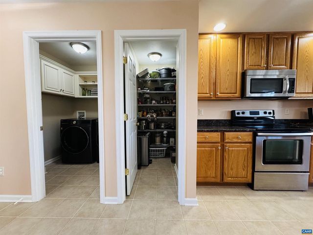 202 BARTLEY ST, Dayton, VA 22821