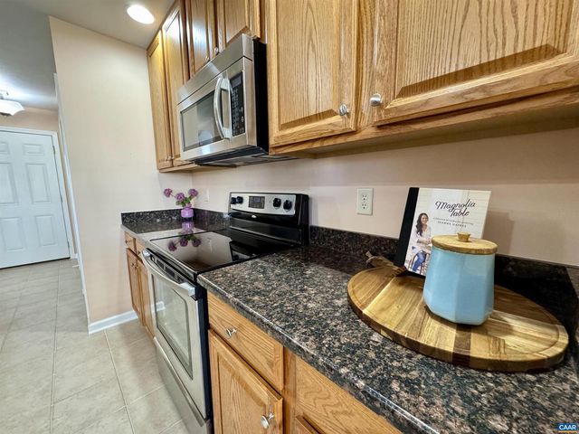 202 BARTLEY ST, Dayton, VA 22821