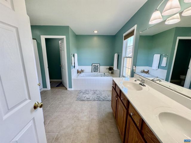 202 BARTLEY ST, Dayton, VA 22821