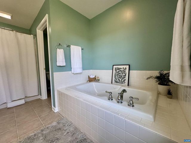 202 BARTLEY ST, Dayton, VA 22821