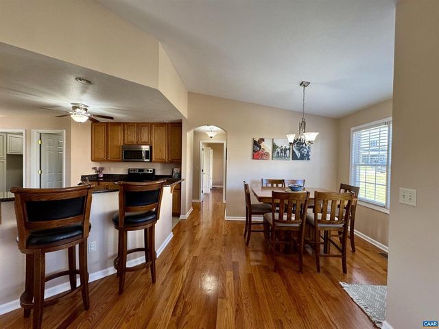 202 BARTLEY ST, Dayton, VA 22821